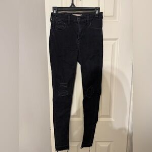 Levi’s Black Distressed Women's Jeans